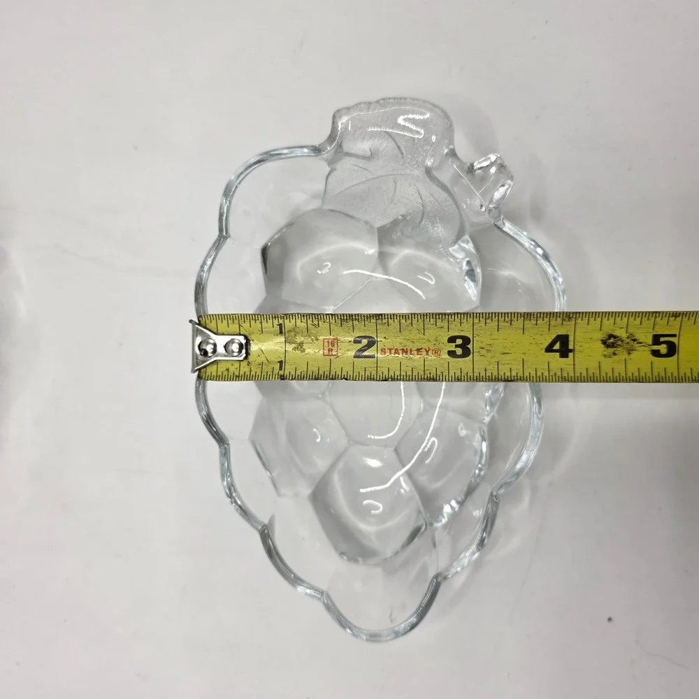 Grape Cluster Bowls Clear Glass Set of 4 Fruit Shape Vintage Style‎ Dish